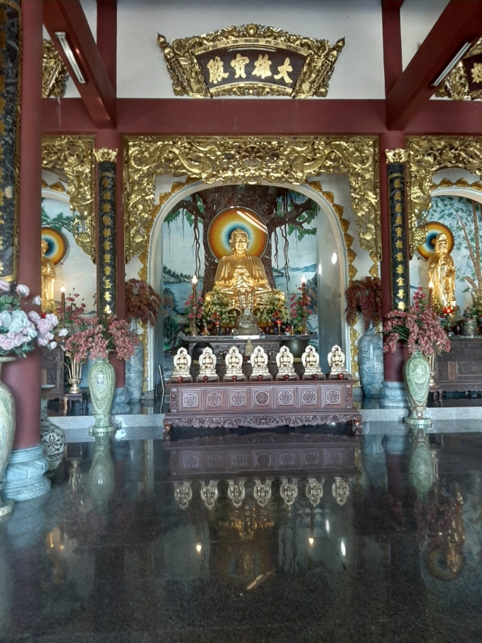 Thích Ca Mâu Ni Phật