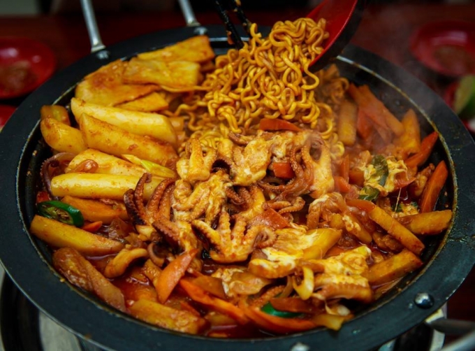 dia-chi-do-han-ngon-1