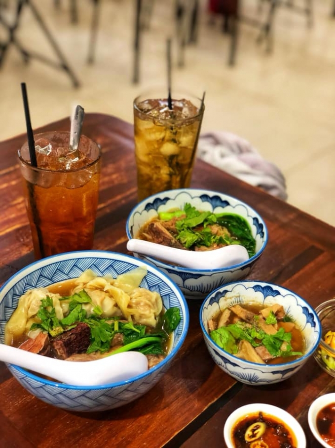 Phong cách quán đậm chất HongKong