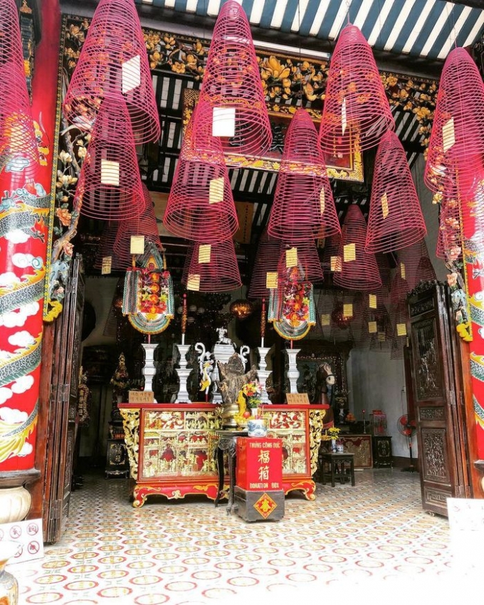 hoi-quan-quang-dong2