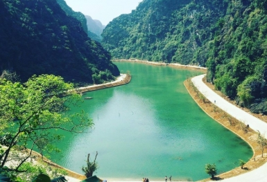 “Liêu xiêu” với vẻ đẹp của Tuyệt Tình Cốc Ninh Bình