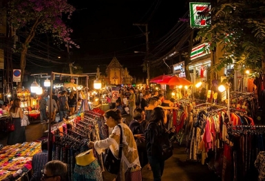 Lượn lờ “cháy túi” với những điểm mua sắm giá rẻ ở Chiang Mai