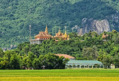 Chùa Tà Pạ – Tiên cảnh trên không độc đáo ở xứ An Giang