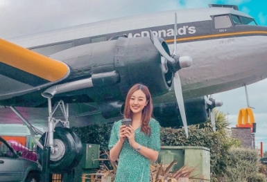 4 'chú chim sắt' được 'hô biến' thành nhà hàng máy bay
