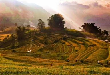 24h khám phá Lao Chải