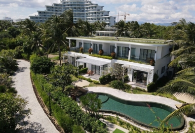 Tập đoàn Crystal Bay đề nghị thực hiện thí điểm chương trình “du lịch an toàn”