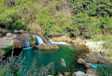 Vẻ đẹp hoang sơ của thác Cò Là Cao Bằng