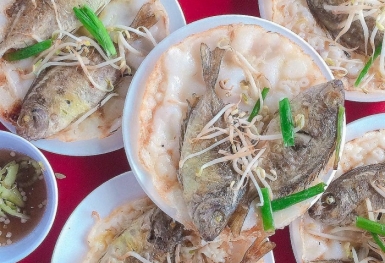 Khám phá ẩm thực chợ Chuồn Huế khiến ai cũng mê