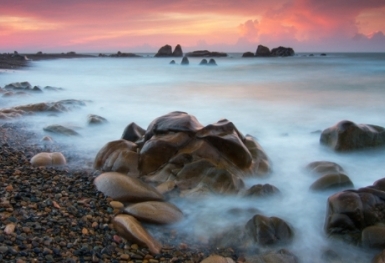 Có một biển Cổ Thạch nhuốm màu cổ tích tại Phan Thiết