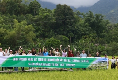 Giải pháp nào để phát triển tour du lịch mới gắn kết Lào Cai - Hà Giang?