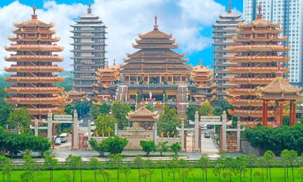 Khám phá quần thể kiến trúc pháp viện Minh Đăng Quang