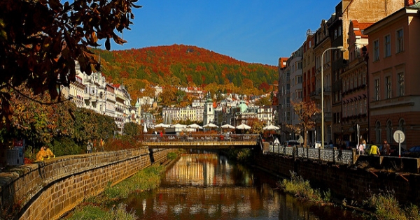 Khám phá Karlovy Vary - thành phố muôn màu