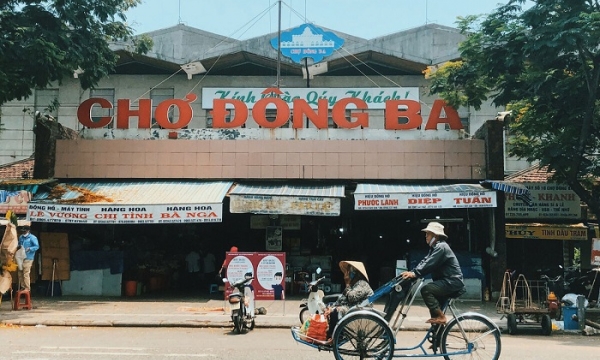 Ẩm thực chợ Đông Ba - Khám phá những món ăn ngon Cố đô