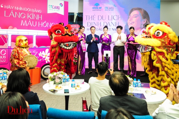Crystal Bay Group chính thức phát hành thẻ du lịch thông minh
