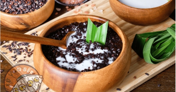 Cách làm sữa chua nếp cẩm tại nhà đơn giản mùa dịch