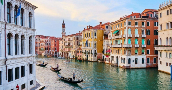 Venice (Italy) tìm cách giảm bớt khách du lịch