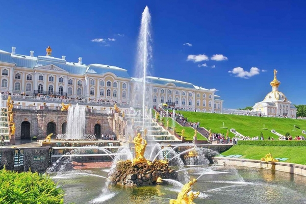 Hướng dẫn tham quan cung điện Peterhof, Nga