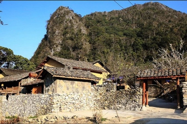 Có một làng văn hóa Lũng Cẩm ở Hà Giang bình yên đến thế